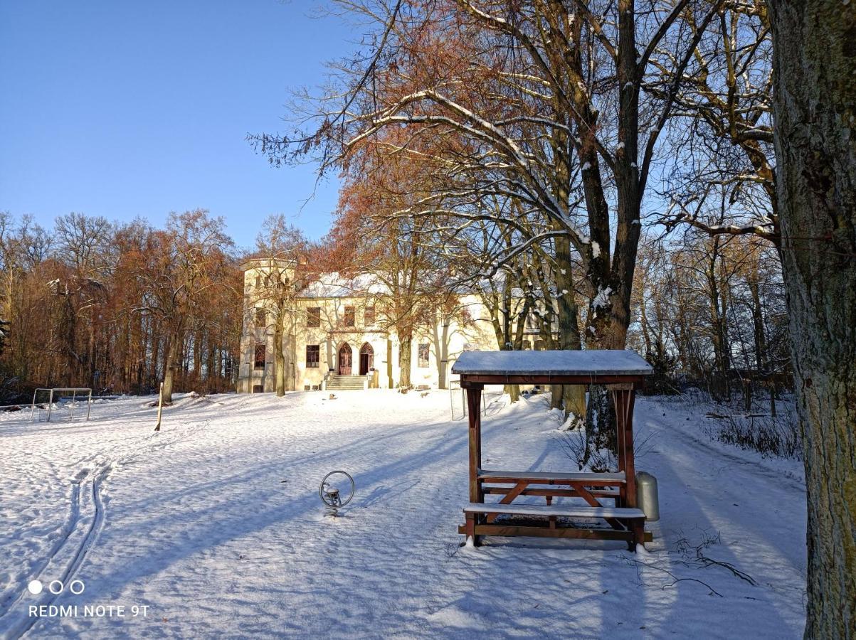 Herrenhaus Harmshagen Testorf-Steinfort Екстериор снимка